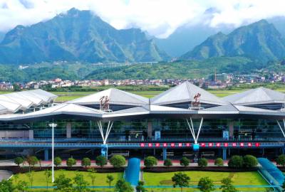 3月30日起！張家界機(jī)場夏秋航班時(shí)刻正式生效！美麗張家界，即將迎來旺季！